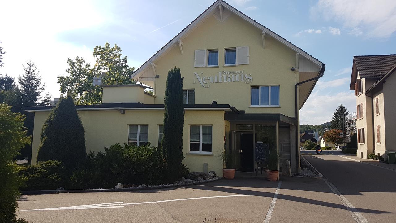 Hotel Restaurant Neuhaus Hertenstein Bagian luar foto