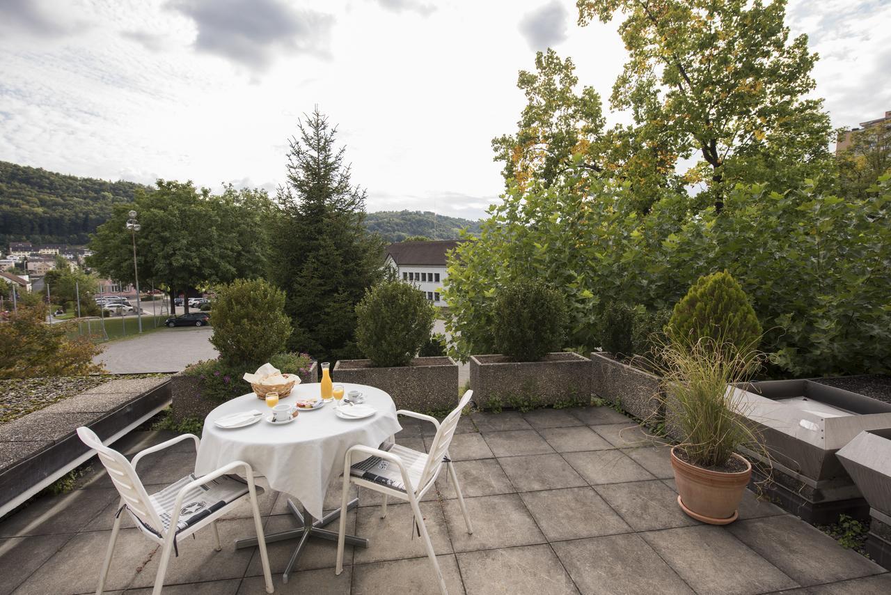 Hotel Restaurant Neuhaus Hertenstein Bagian luar foto